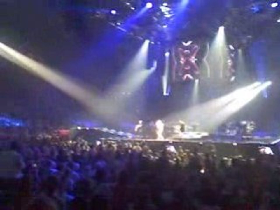 Taking chances (Bercy 27.05.08)