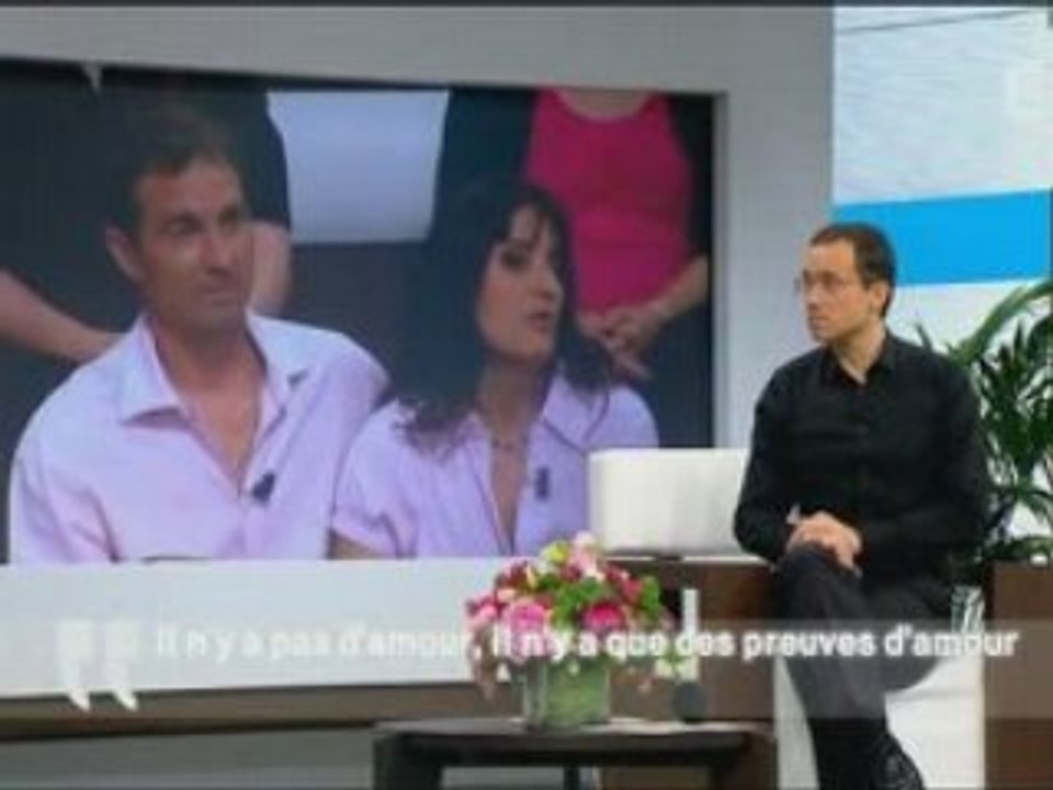 Il n'y a pas d'amour, il n'y a que des preuves d'amour (3-3)