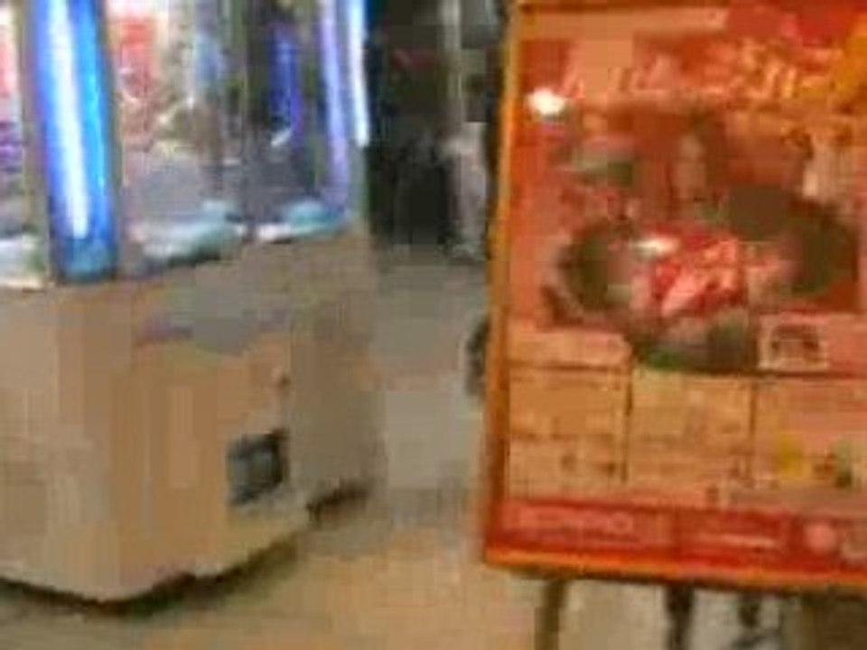 Nakano broadway gameuse beatmania inside