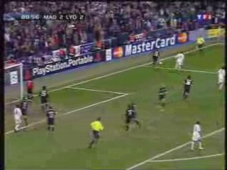 Gregory Coupet et V.Nistelrooy