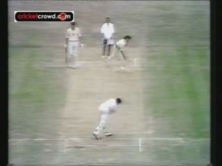 70s CL Bowled to DivX Clip 🎥