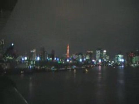 Vue Rainbow bridge nuit Odaiba , Tokyo