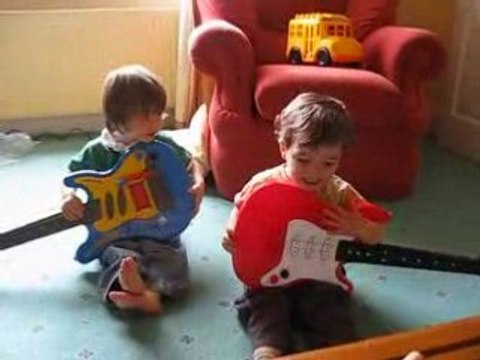 Arrete de te la peter