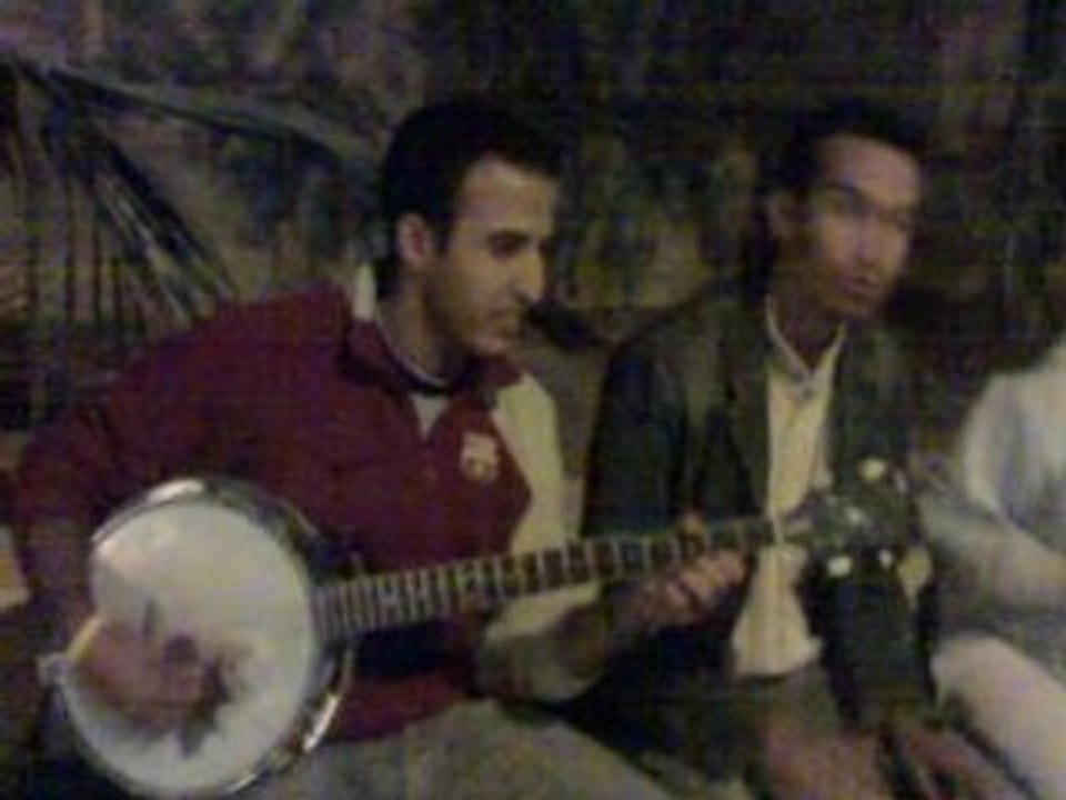 Rachid le banjoiste et son frere tamtamiste