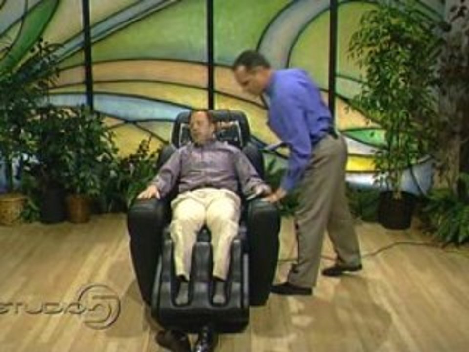 HT-1650 Massage Chair by Human Touch on Studio 5