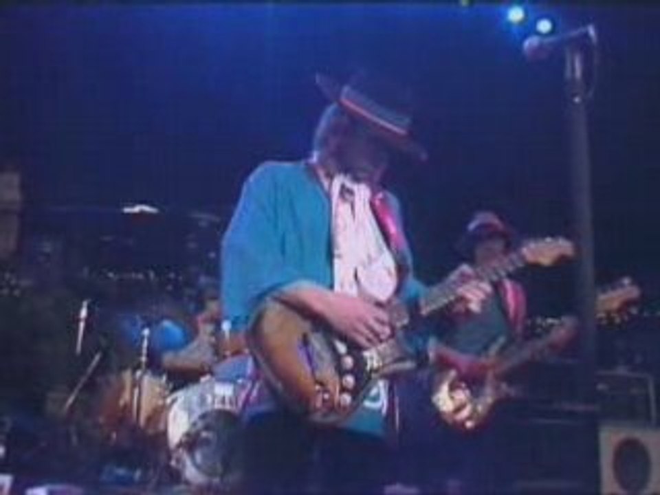 Stevie Ray Vaughan.Voodoo child (slight return) [live 1983,