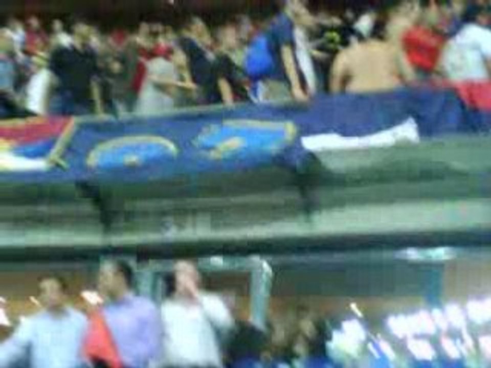 Serbe fracasse la securite francaise france-serbie