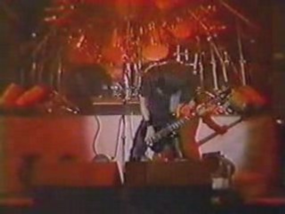 Slayer - Raining Blood(Live Monsters Of Rock)