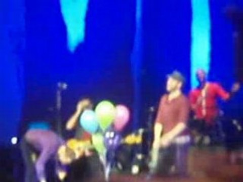 Anniversaire de Jon Buckland, guitariste de Coldplay