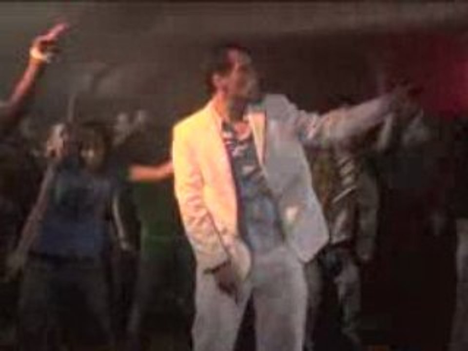 Mini Moustache - La Discothèque (extrait)