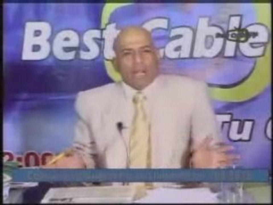 Alcalde de Miraflores se niega a dar información