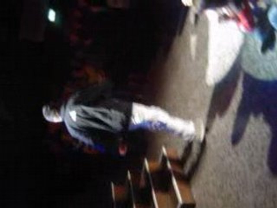 1er décembre Nicolas qui danse