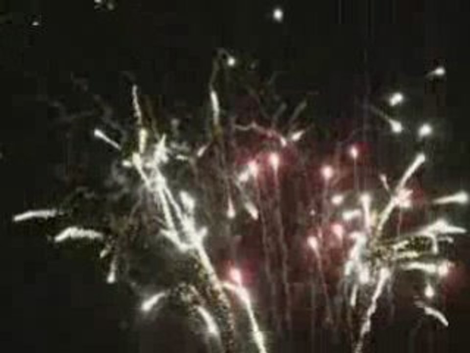 Feu d'artifice fête des Pommiers 2008 Fouesnant 29