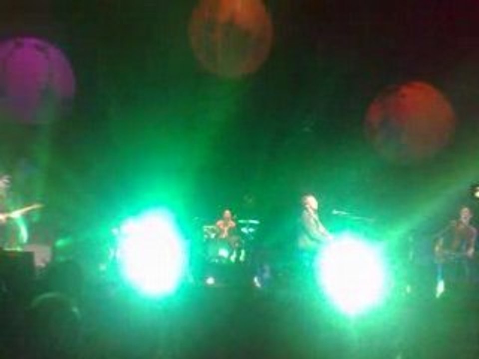 COLDPLAY "Speed of sounds" - Live Paris Bercy 10/09/2008