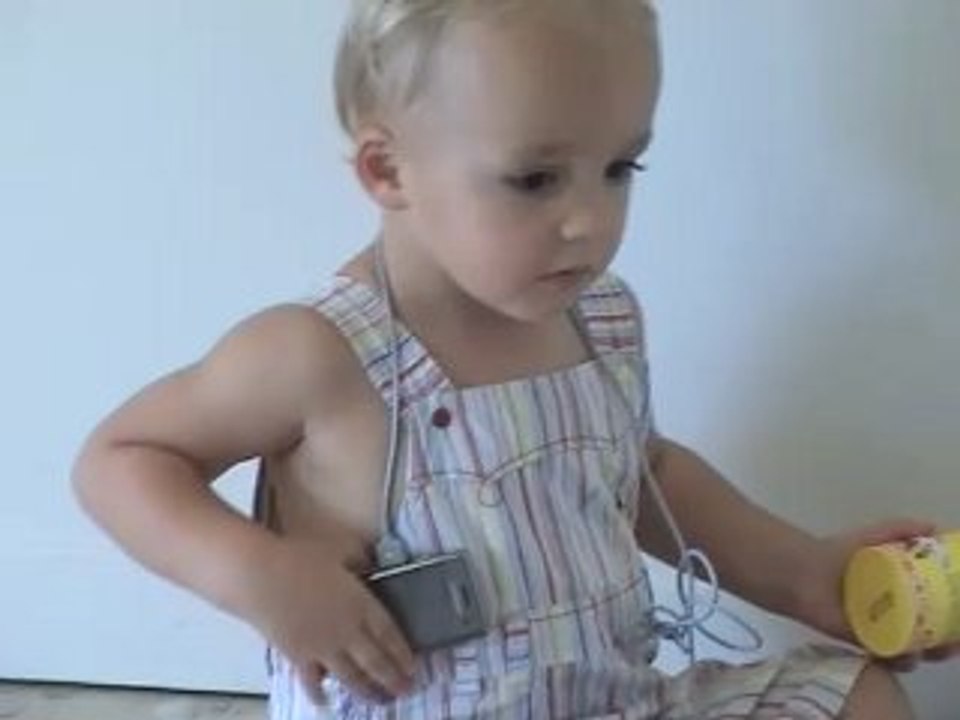 C'est quoi ces téléphones qui ont des fils?!!!