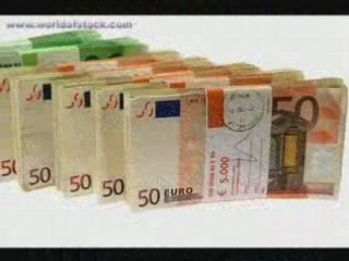 PAISA PAISA  MUJH KO BHI LIFT KARA DE