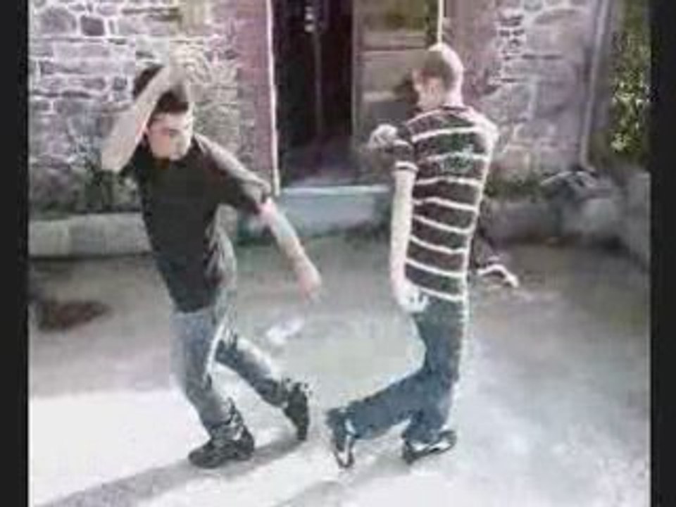 Remix jump tanguy et ben!!!