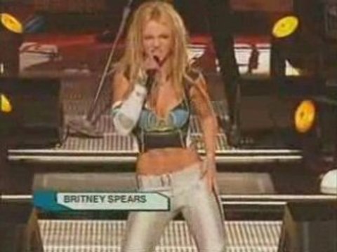 Aerosmith,Nsync,Britney,Mary J.Blige & Nelly Walk this way