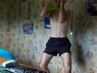 bambino danse electro