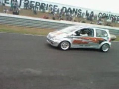 Twingo a reaction au Grand Prix d'ALBI 2008