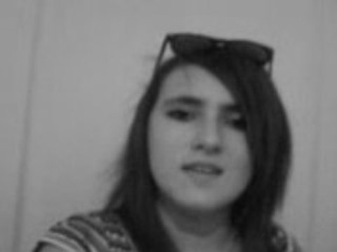 ma JULAY`Y ou ma Soeur QUI chante =P