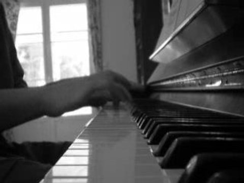 Daft punk aerodynamic piano