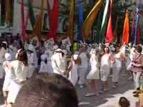 Défilé de la Biennale de la Danse de Lyon 2008