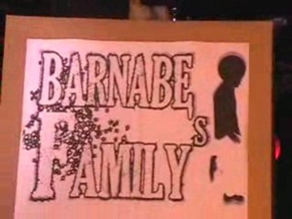Barnabé family live