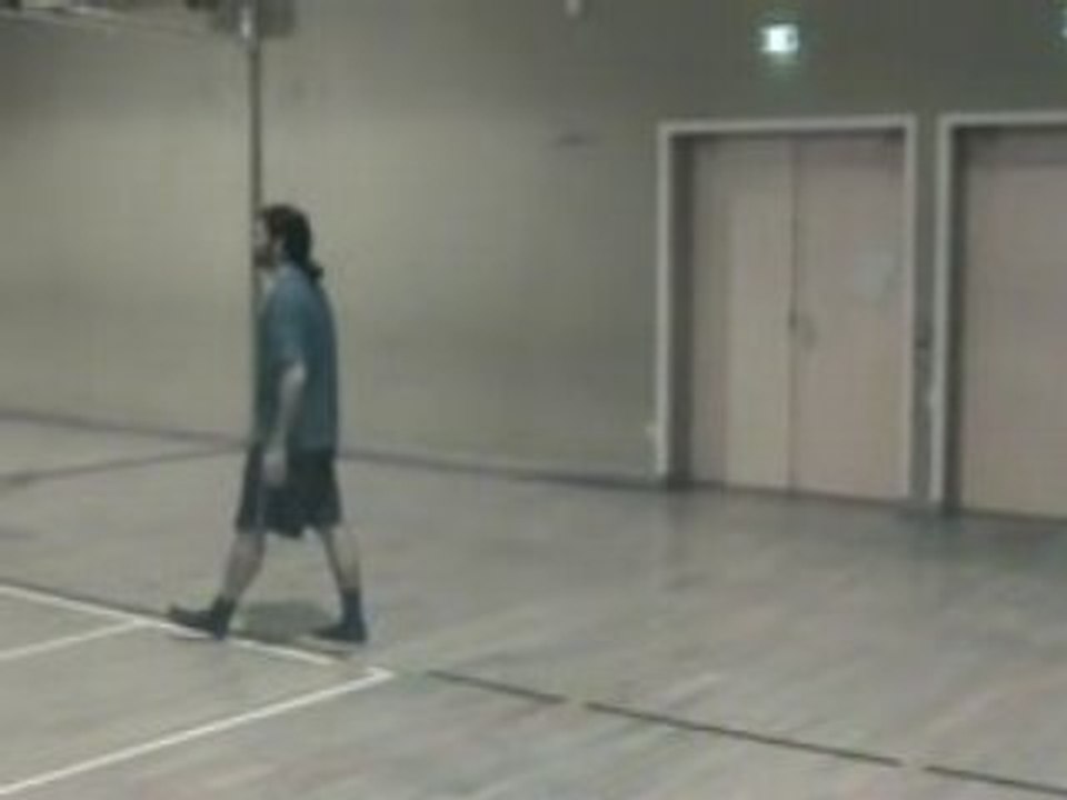 Julien fait ce qu'il peut
