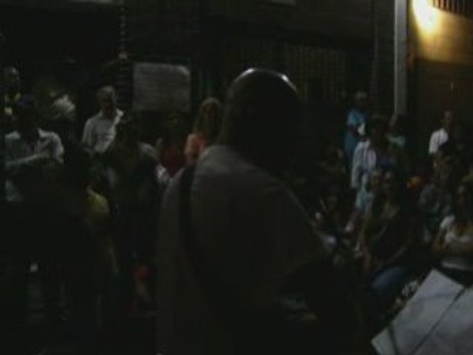NINA NEGRA