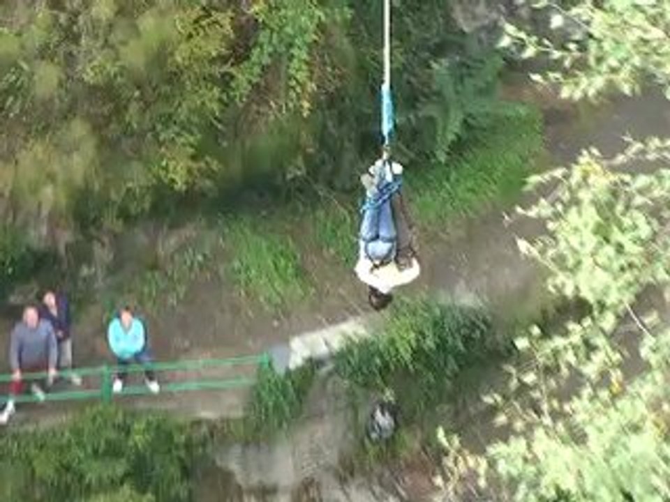saut pont napoléon -Julie-Ponette