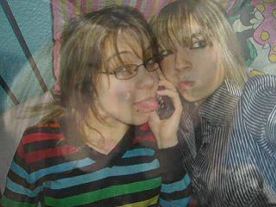 Ju' && Moi