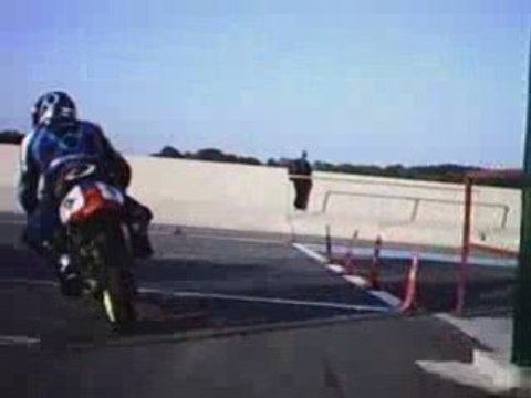 circuit de bresse r6 avec gillou125 rs 10/9/08