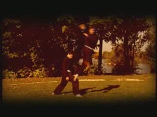 Devenez un expert des ciseaux  - Methode Pencak Silat