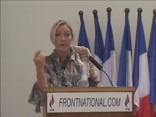 Marine le Pen  Front  National Université d'été Evian 1/2