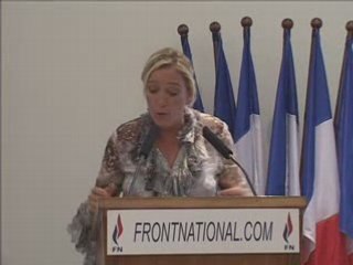 Marine Le Pen Front National Université d'été Evian 2/2
