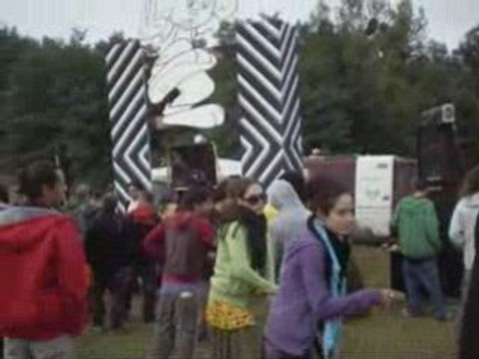 Le manège déjanté le 13 septembre 2008 pas loin de duras