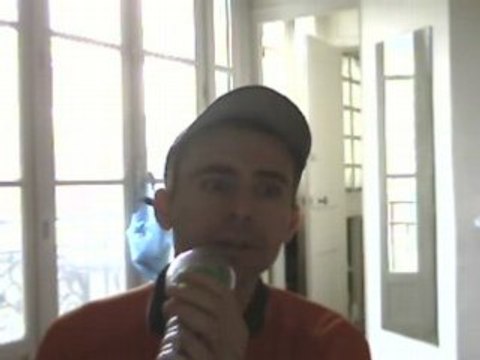 Wiwi égratigne Le paradis blanc