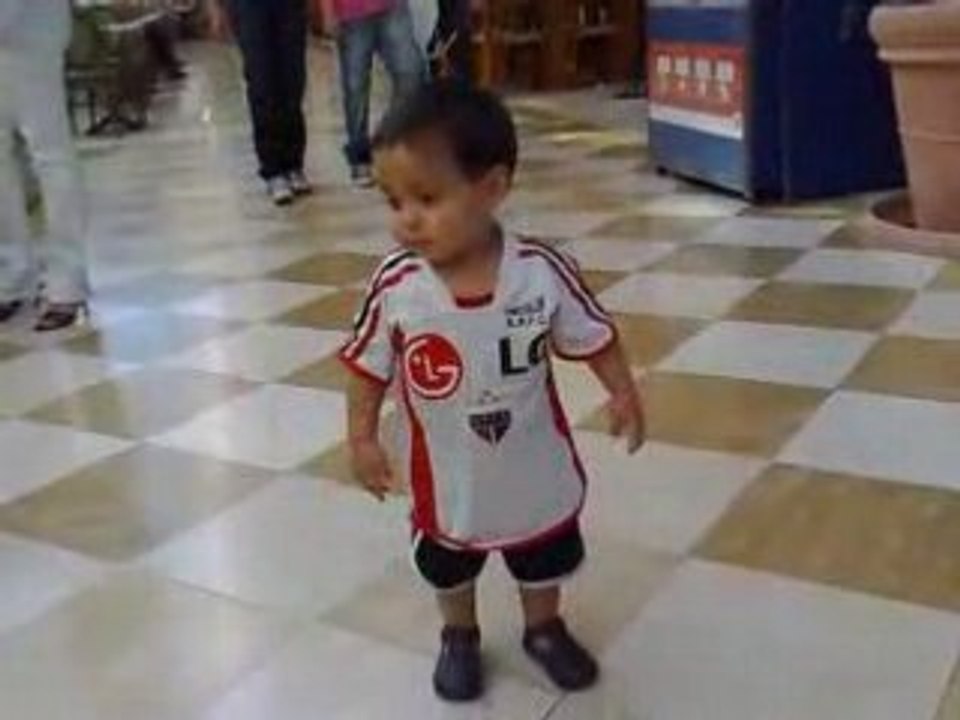 15) Alê  Sao Paulo