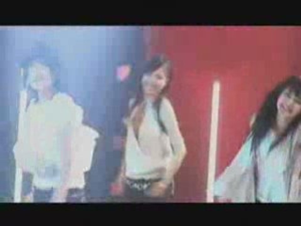 Hinoi Team Dancing And Dreaming