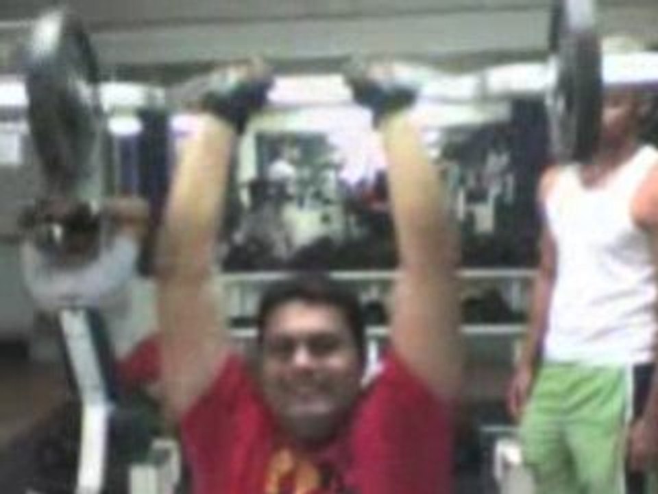 Press the triceps tras nuca