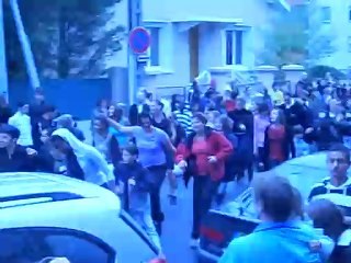 Biennale de la danse DANS LES TEMPS répète centre BRON