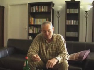 Was tut Thomas Danneberg lieber Schauspielern oder synchroni