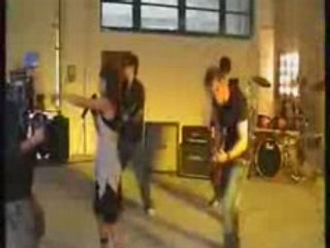 Ewa Farna making of TICHO