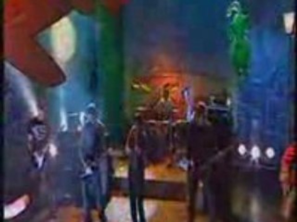 Ewa Farna - Ticho (LIVE) - Noc s Andelem