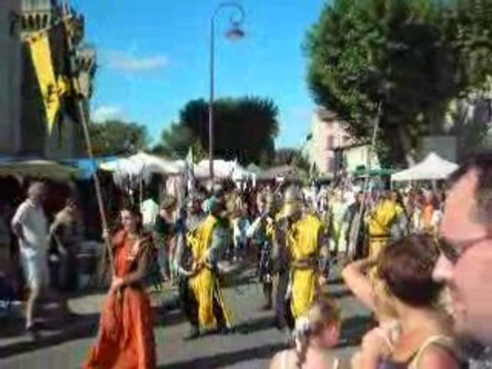 Defilé arrivée du duc de Bourbon
