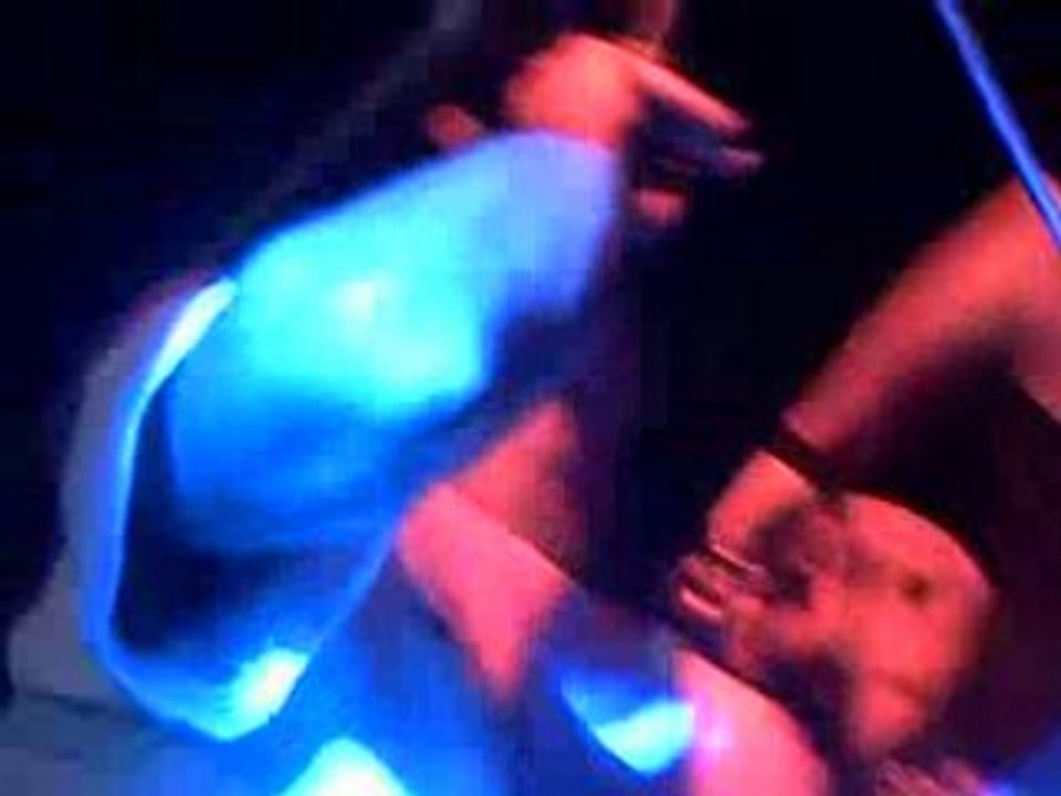 rouge a  lèvres au rex le 17/09/08