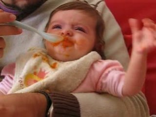 Quel drôle de goût, ma première purée !...