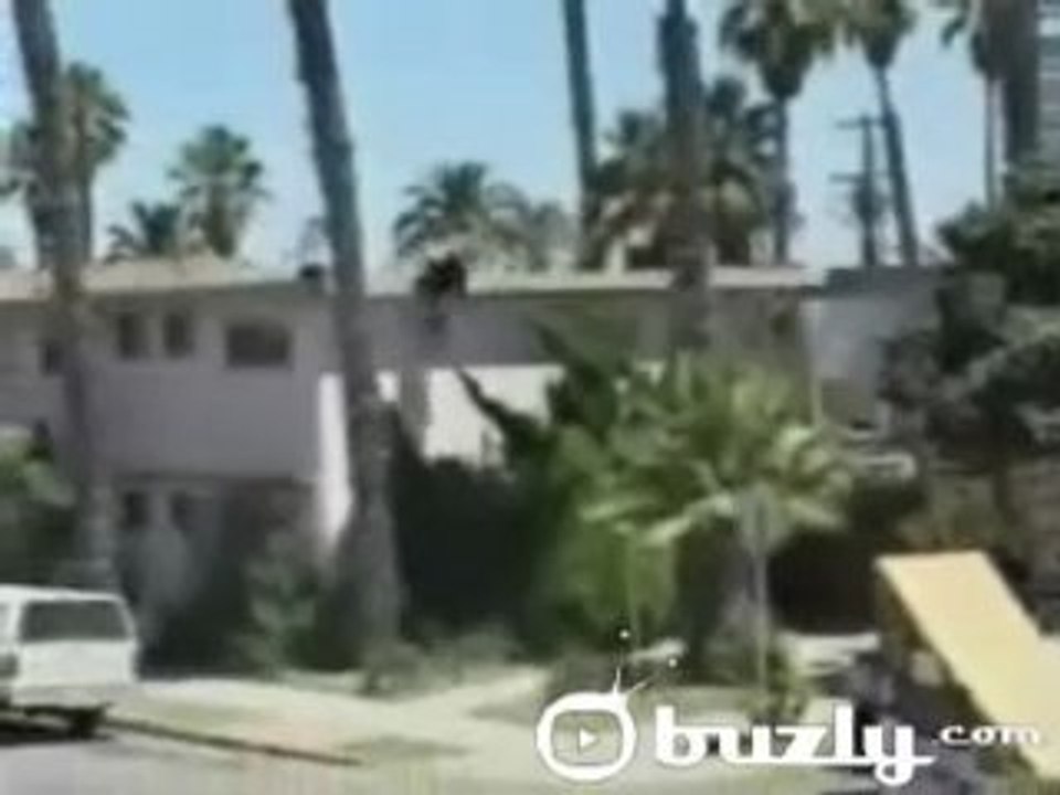 VIOLENT jump en vélo puis CRASH