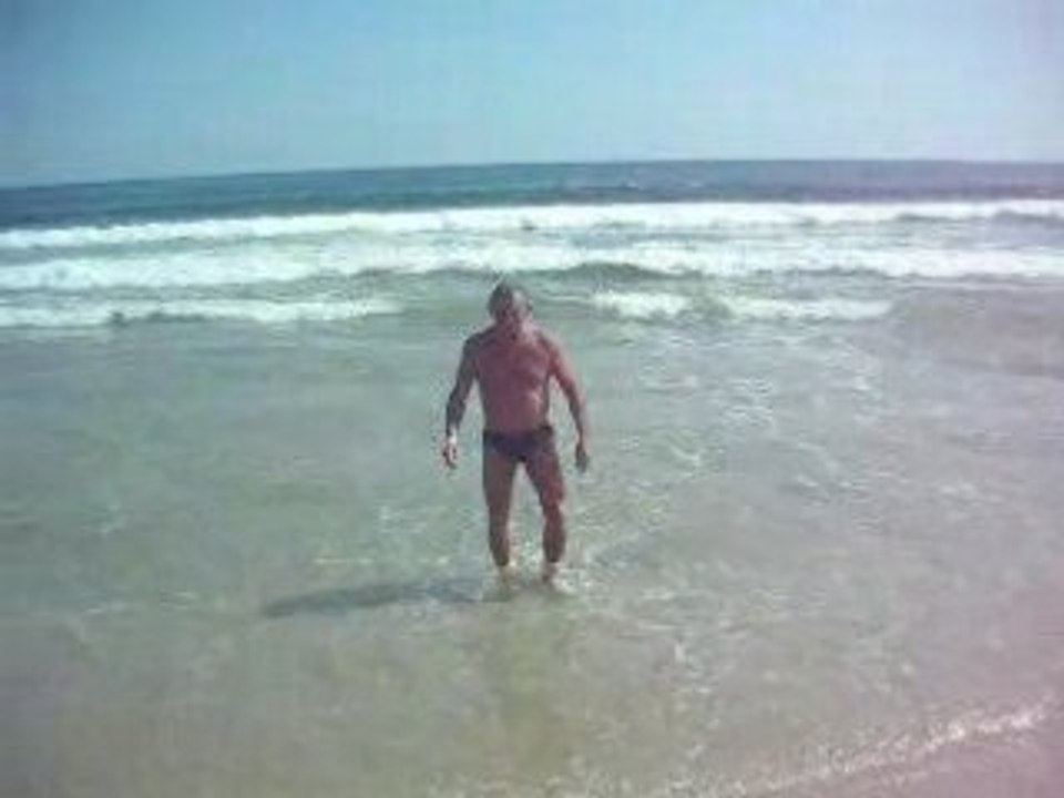 l'homme qui sortait de la mer noire